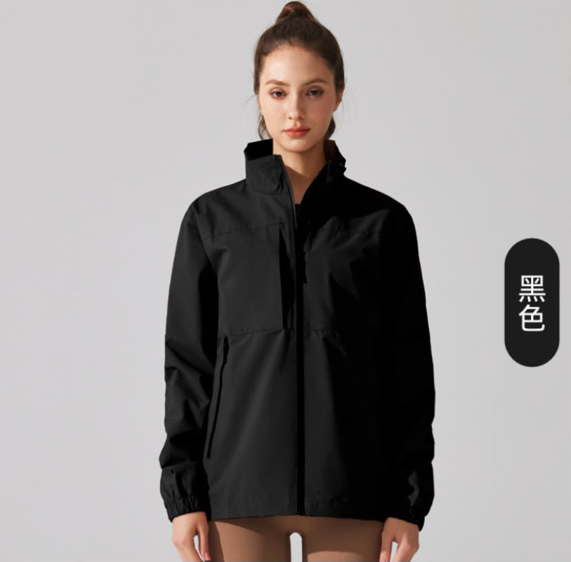 HIKING JACKET